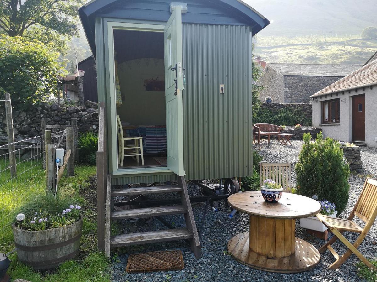 Shepherds Hut Dolly Wagon Keswick  Exterior photo